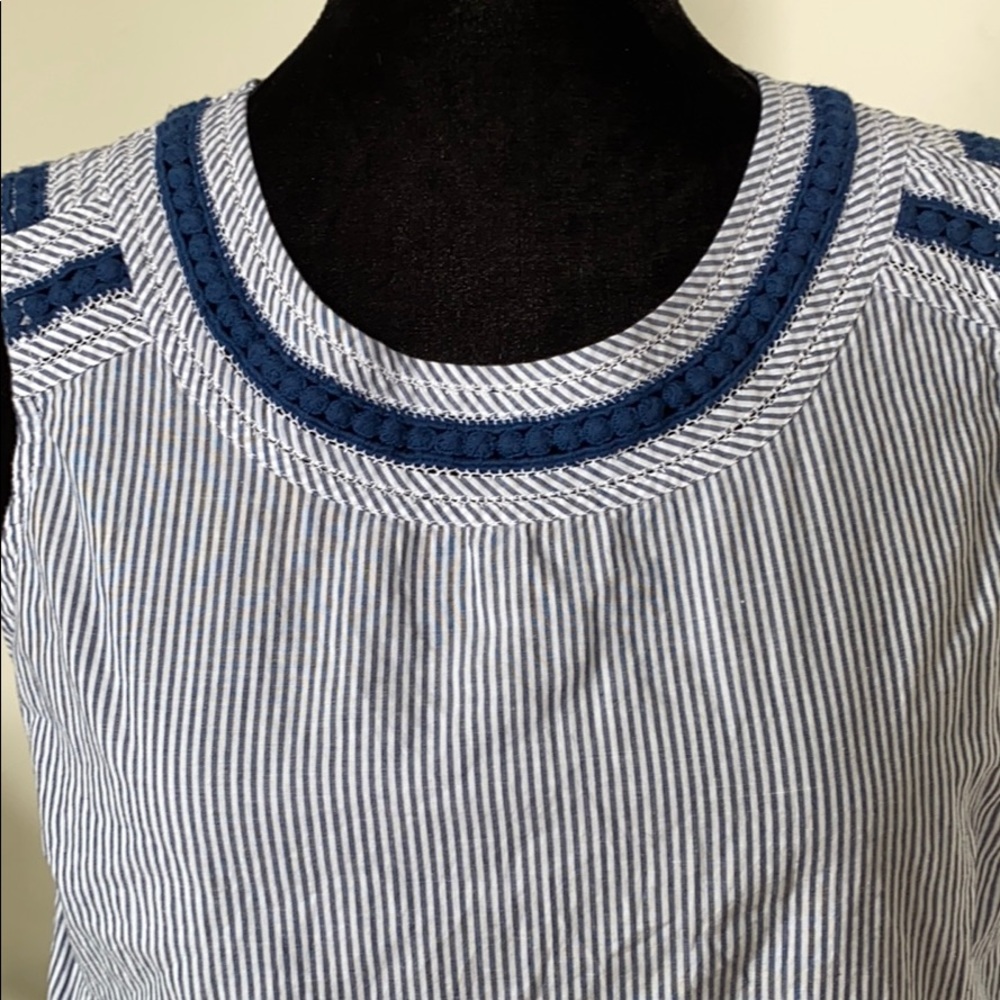 Talbots sized small embroidered top